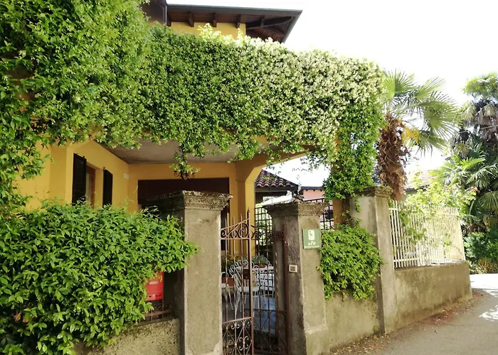 Da Pio Alojamento de Acomodação e Pequeno-almoço Castello (Varese)